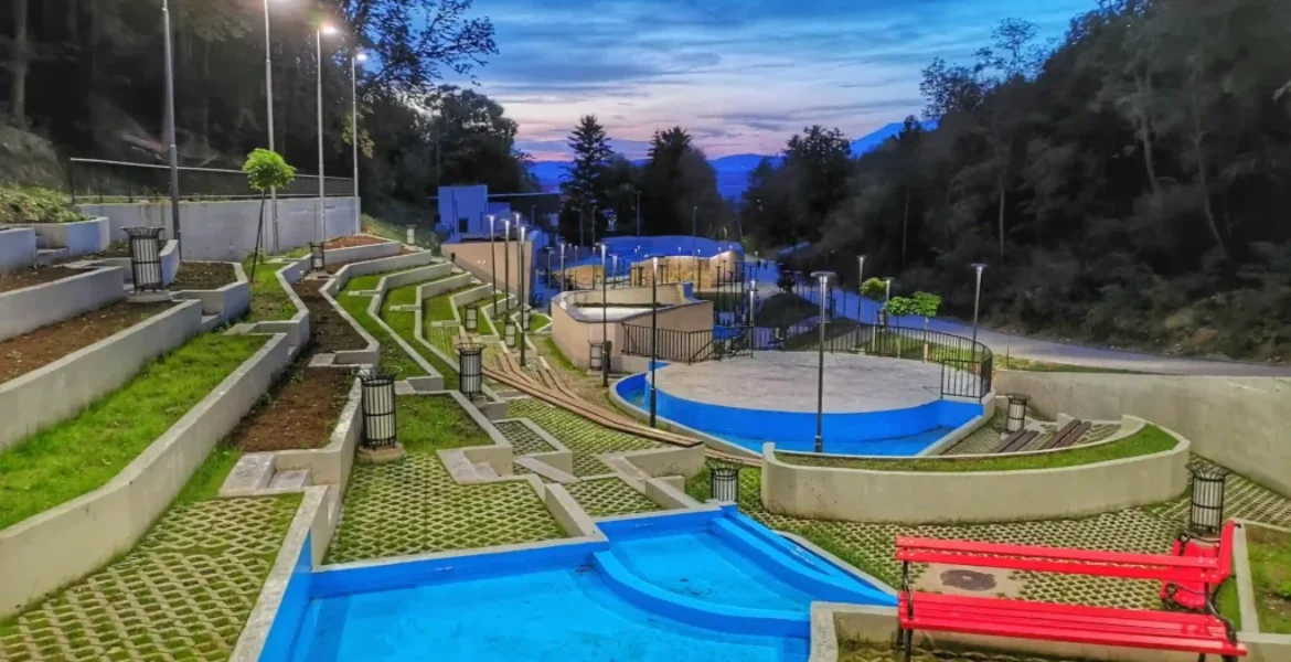 Letnja pozornica u Sokobanji pred večernji program